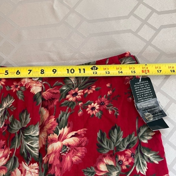Vintage Lauren Ralph Lauren Red Linen Floral Hawaiian Shorts Size 8 - Picture 6 of 8